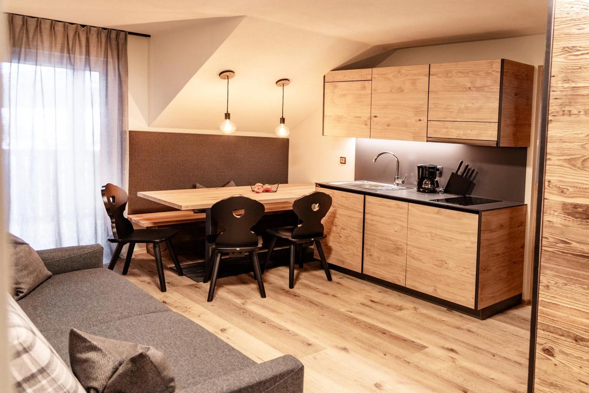 Aparthotel Appartement- Und Wellnesshotel Winkler Pfalzen